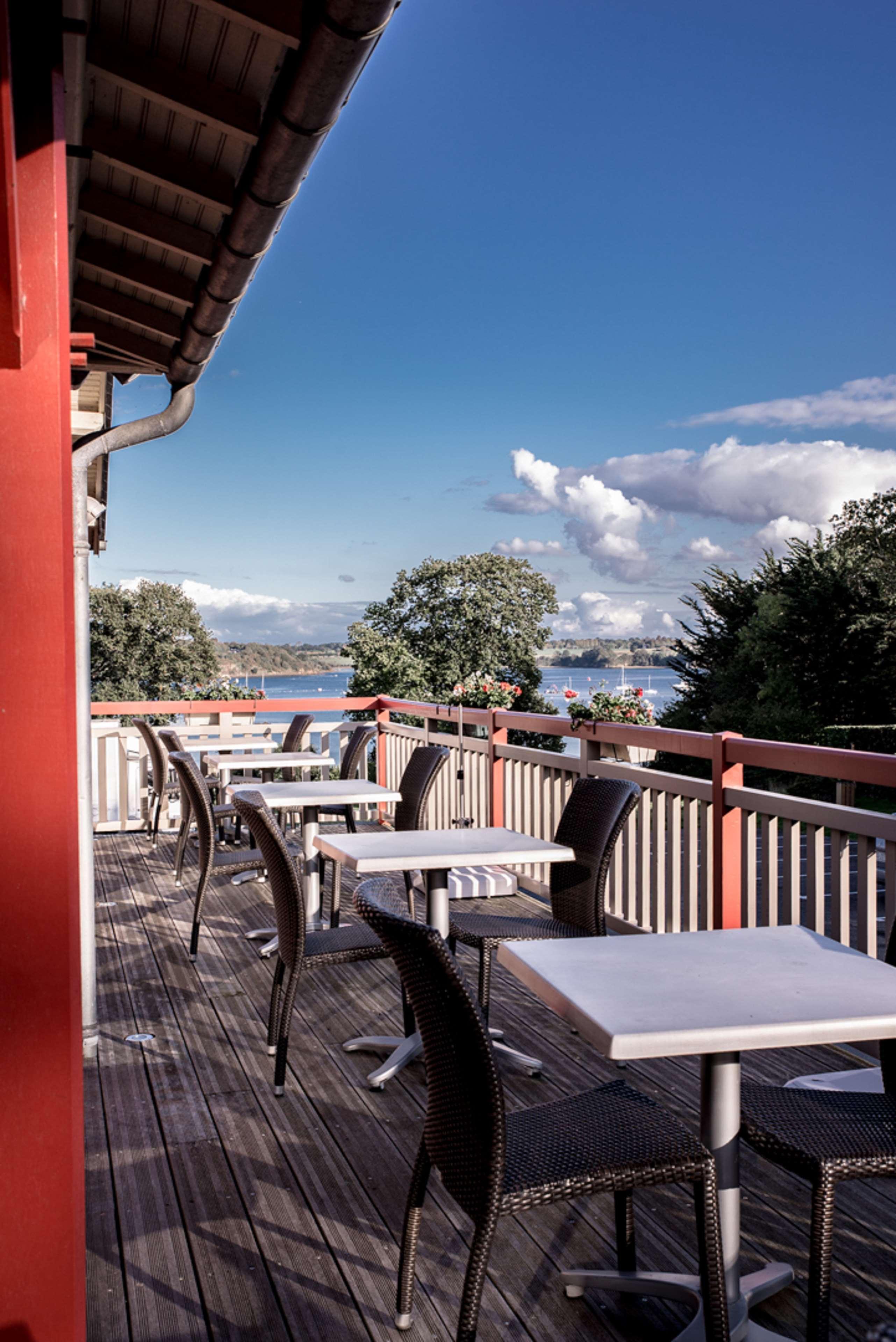 Kyriad Saint-Malo Dinard La Richardais Exterior photo