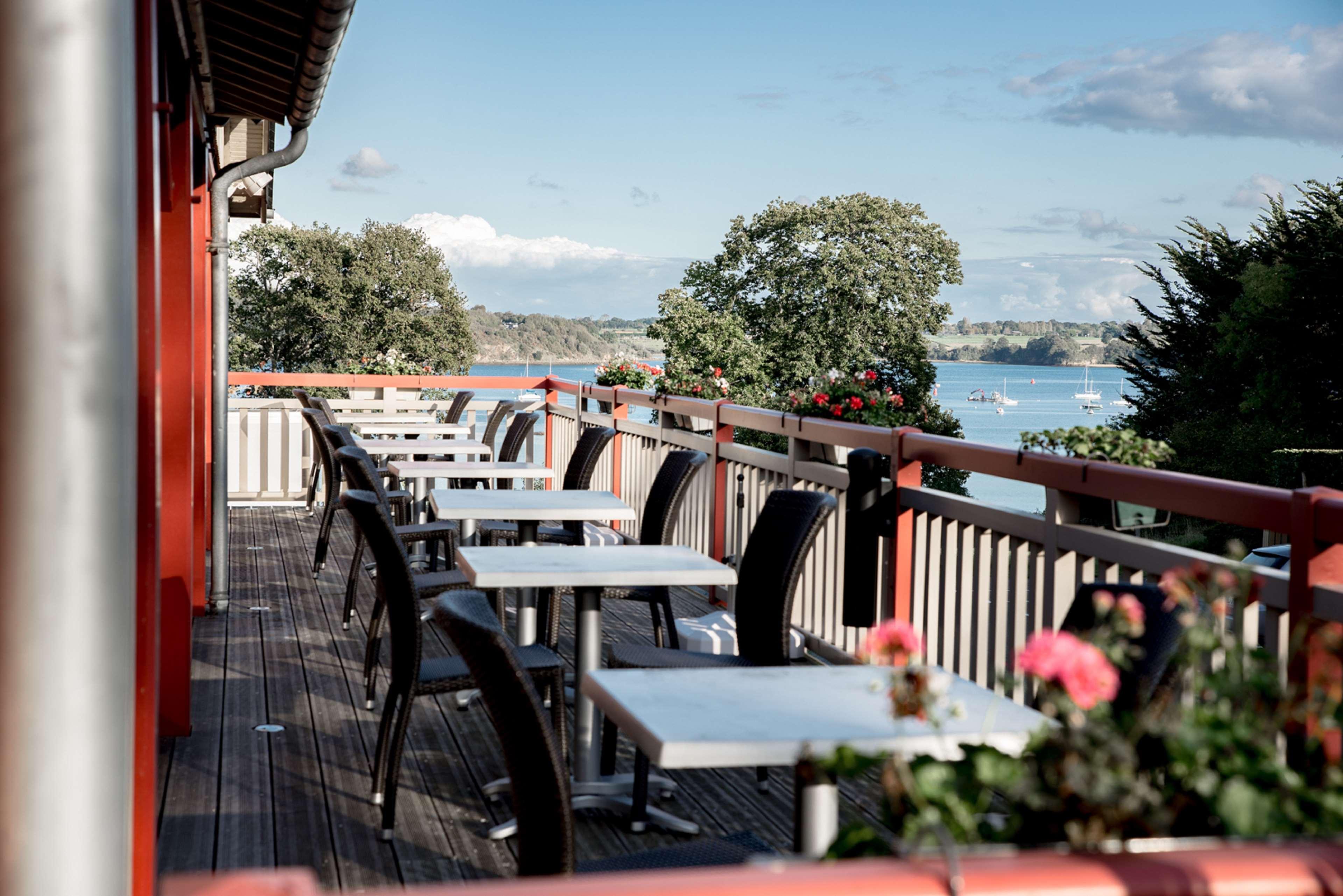Kyriad Saint-Malo Dinard La Richardais Exterior photo